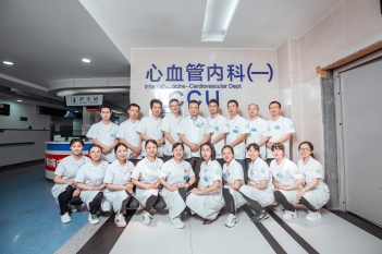 心血管内科医生团队