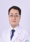 李伟