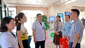 荣昌区总工会副主席马光政看望慰问
