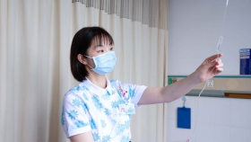 白衣天使 爱满人间④ | 心血管内科护士长宋燕莹：以灯为誓，以爱为径
